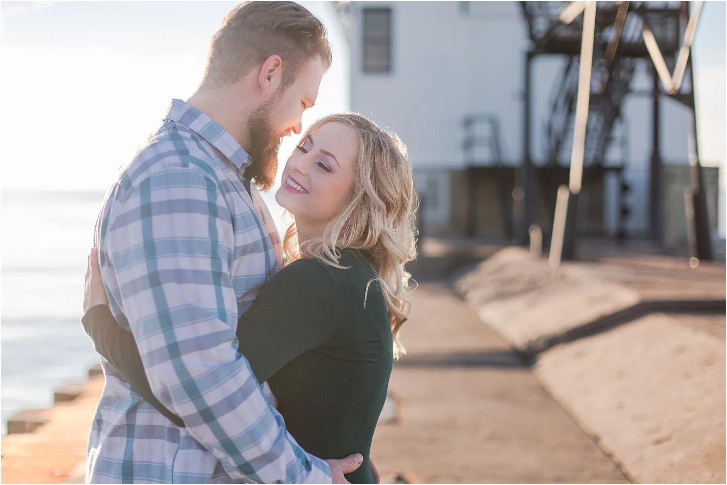 romantic-sunset-beach-engagement-photos-at-silver-beach-in-saint-joseph-mi-by-courtney-carolyn-photography_0020.jpg