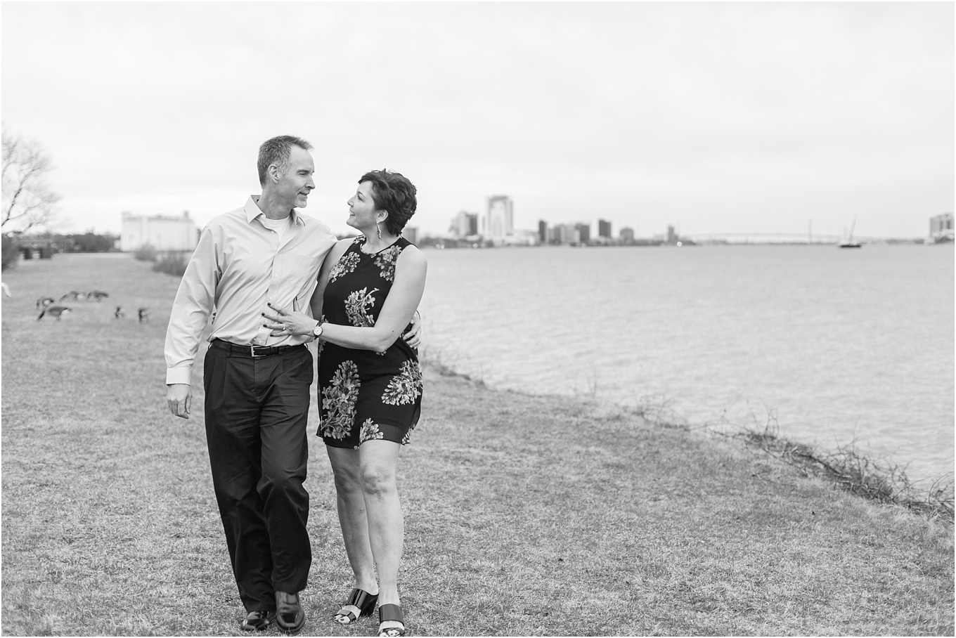 downtown-detroit-engagement-photos-on-belle-isle-by-courtney-carolyn-photography_0045.jpg