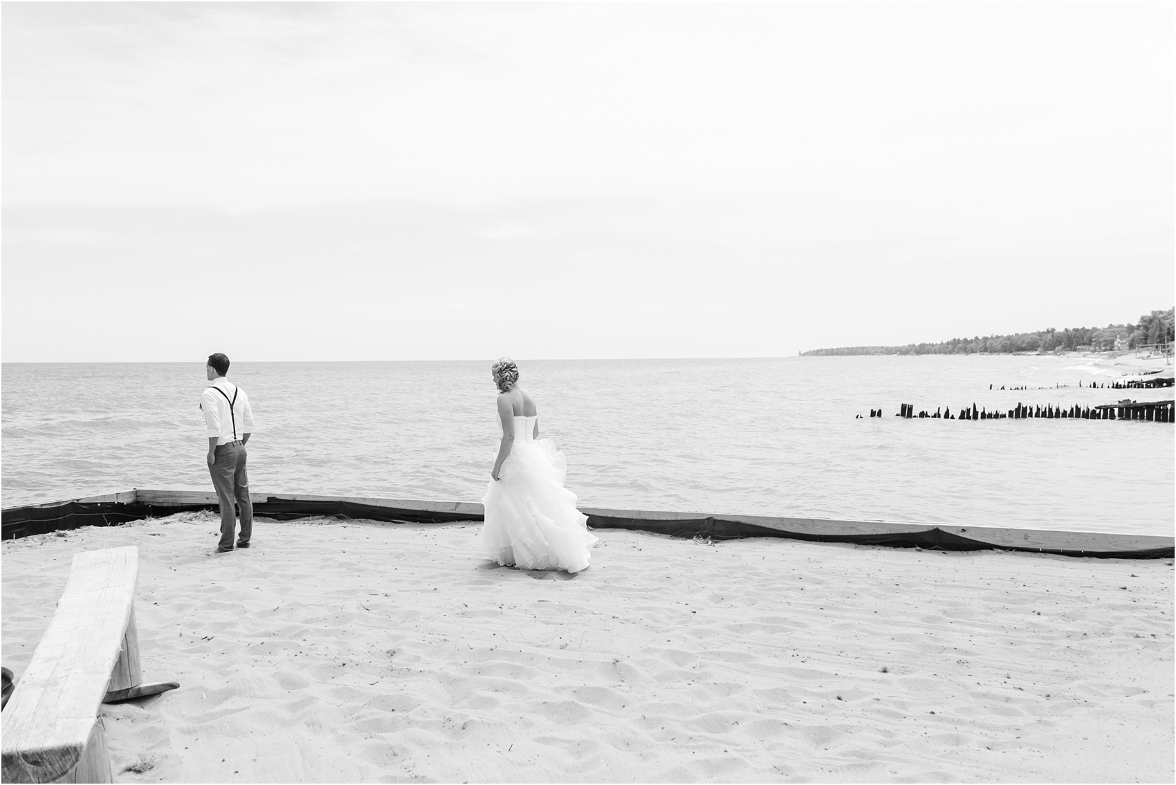 top-five-reasons-to-have-a-first-look-on-your-wedding-day-photos-by-courtney-carolyn-photography_0026.jpg