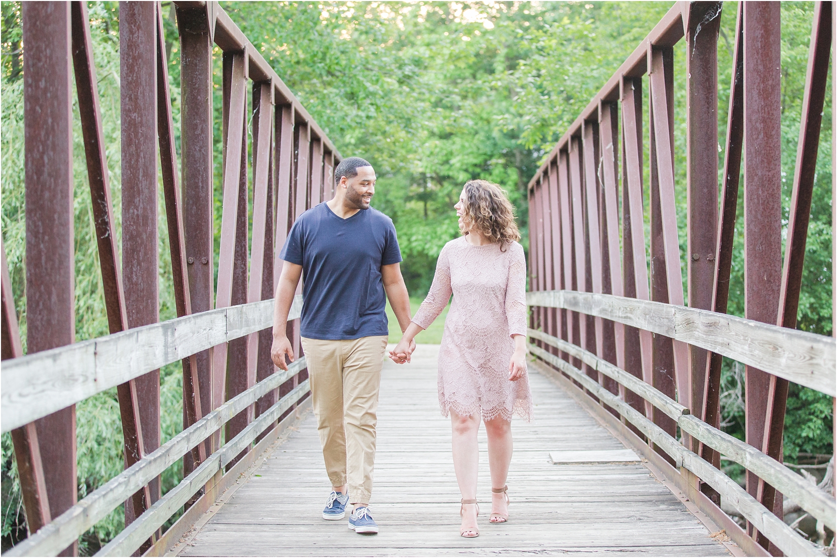 romantic-fun-university-of-michigan-engagement-photos-in-ann-arbor-mi-by-courtney-carolyn-photography_0033.jpg