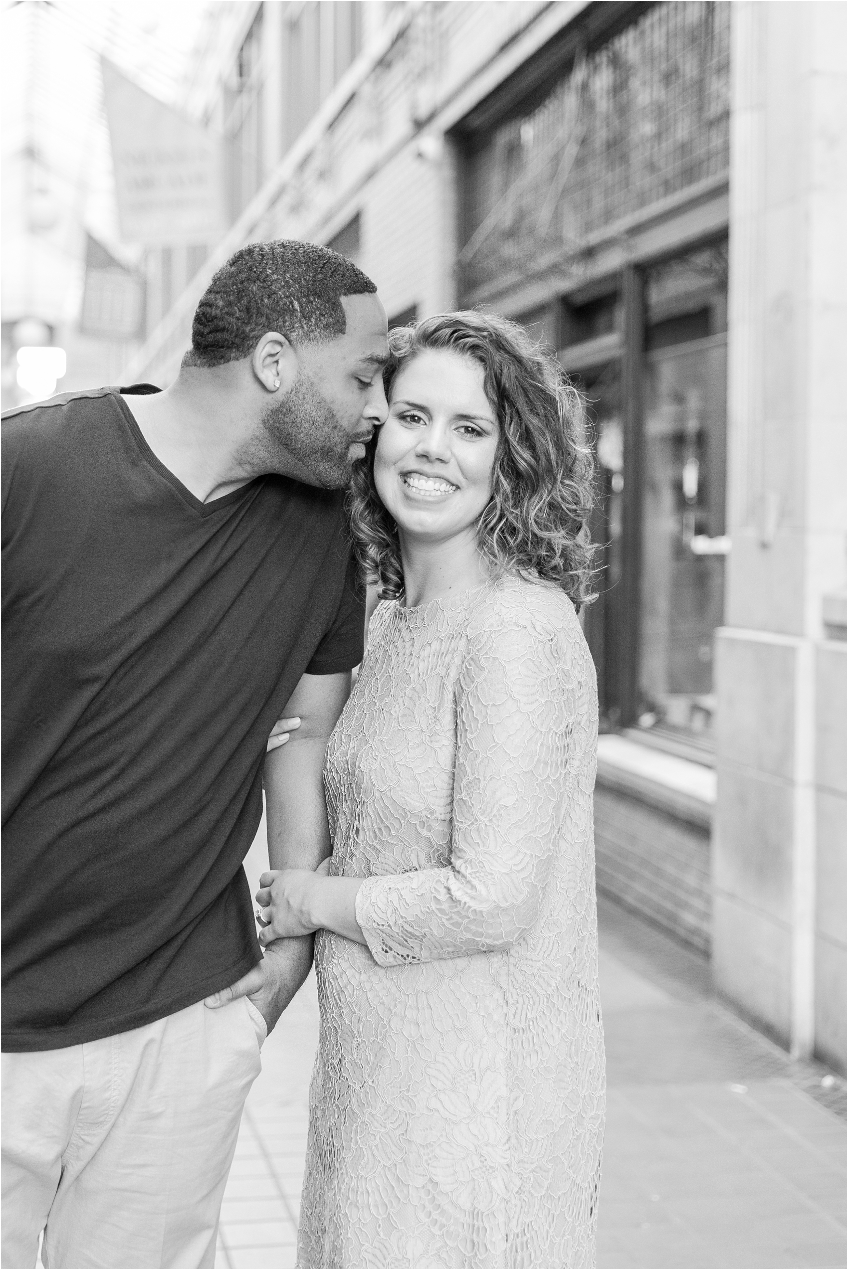 romantic-fun-university-of-michigan-engagement-photos-in-ann-arbor-mi-by-courtney-carolyn-photography_0032.jpg