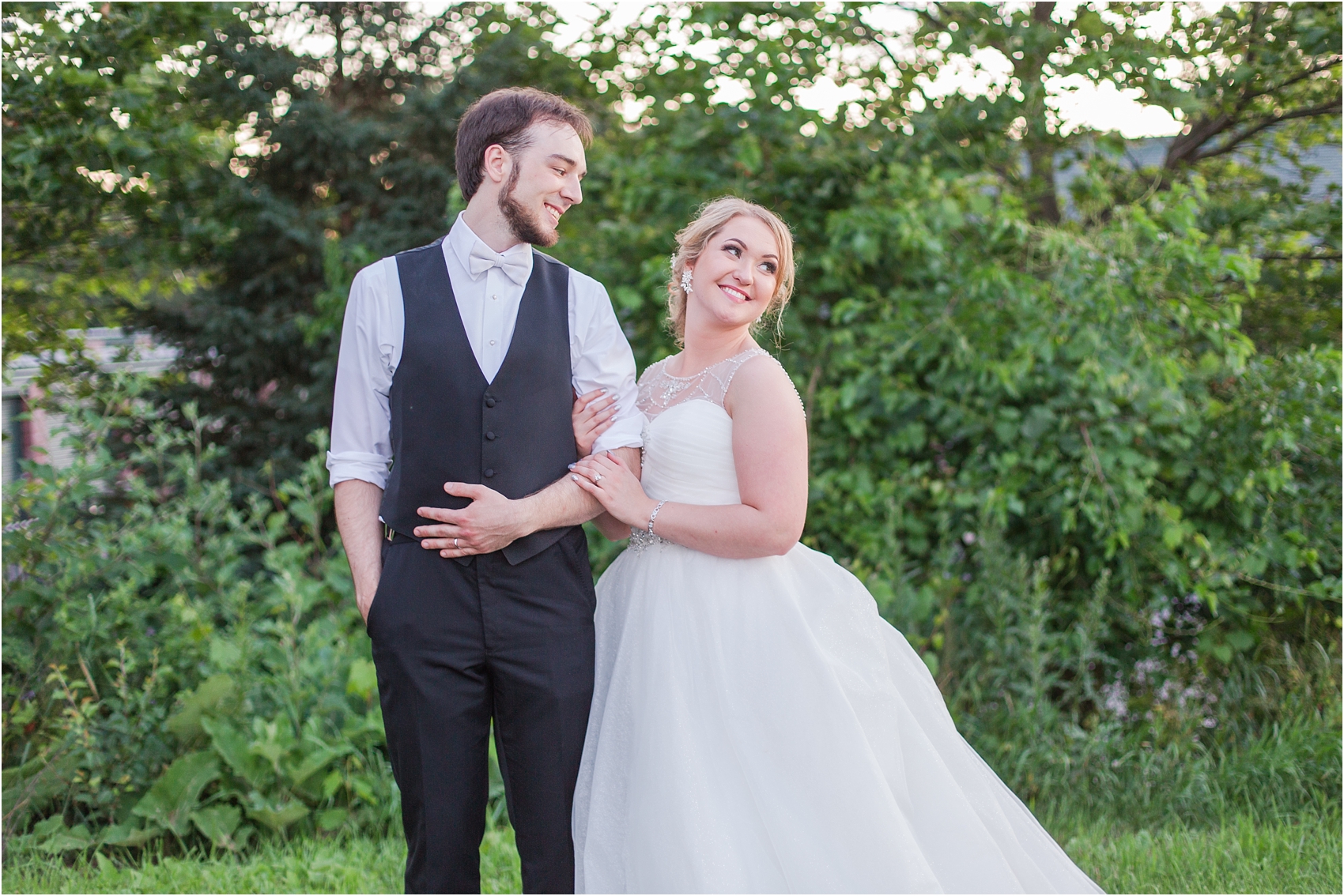 lord-of-the-rings-inspired-wedding-photos-at-crystal-gardens-in-howell-mi-by-courtney-carolyn-photography_0128.jpg