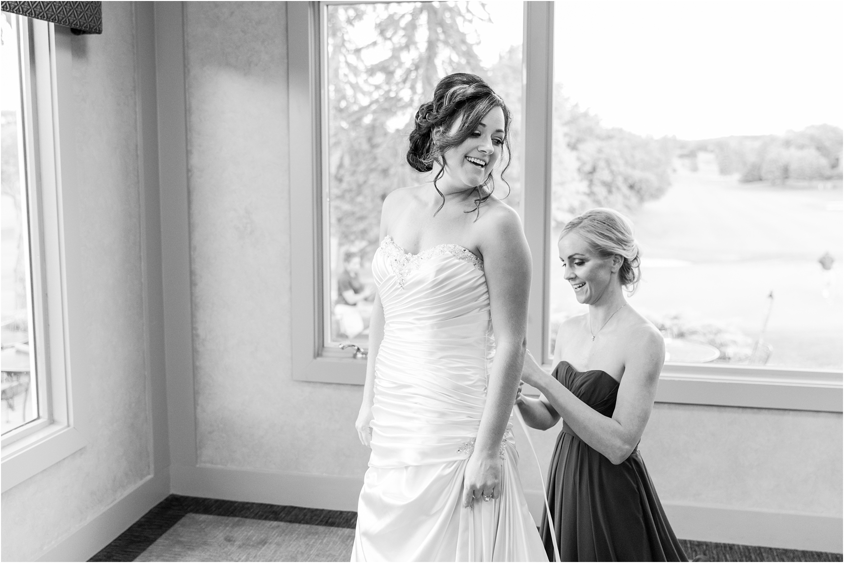 classic-wedding-photos-at-great-oaks-country-club-in-rochester-hills-mi-by-courtney-carolyn-photography_0016.jpg