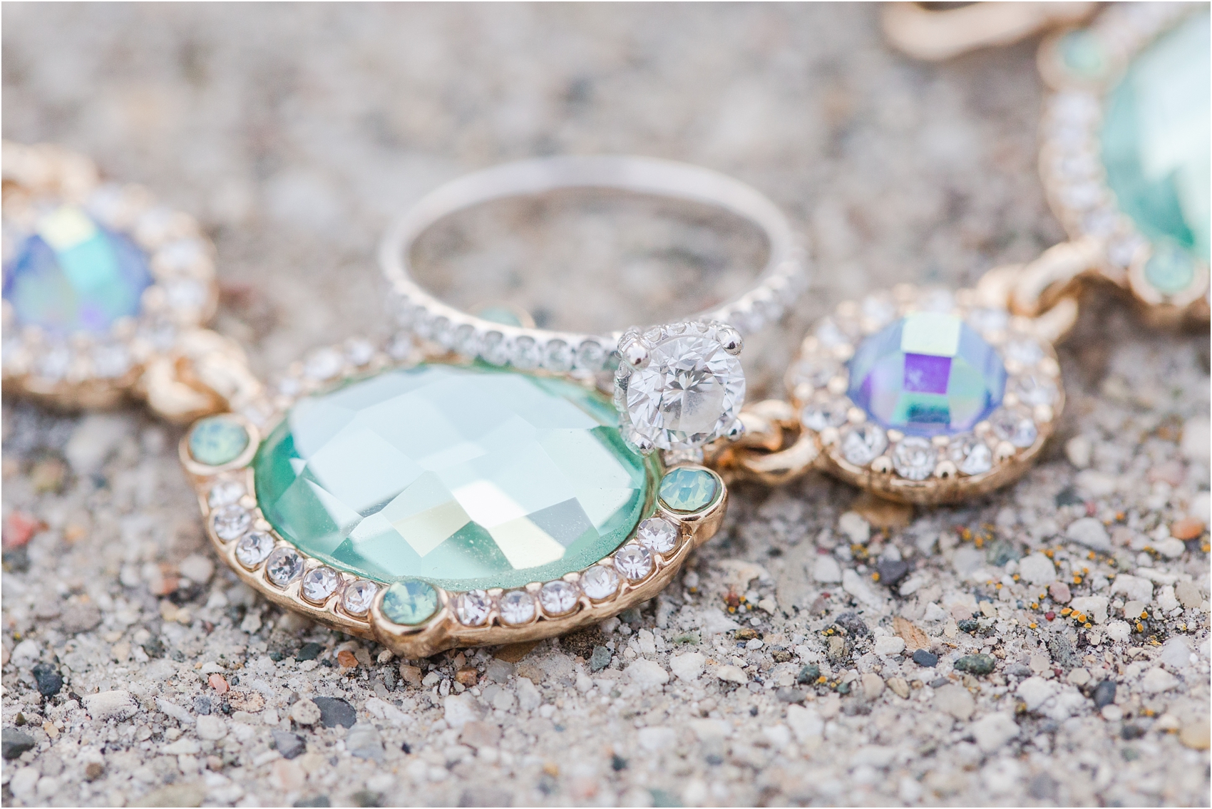 light-hearted-sunset-engagement-photos-at-the-beach-in-oregon-oh-by-courtney-carolyn-photography_0031.jpg