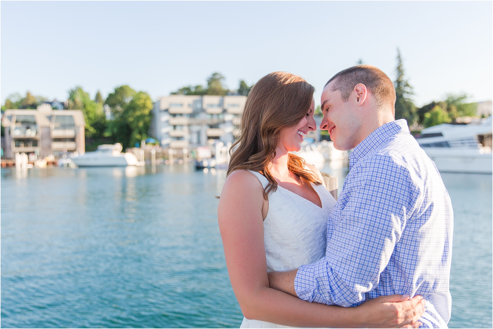 romantic-sunset-engagement-photos-in-downtown-charlevoix-mi-by-courtney-carolyn-photography_0011.jpg