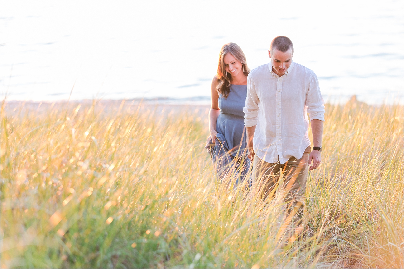 romantic-sunset-engagement-photos-at-michigan-beach-park-in-charlevoix-mi-by-courtney-carolyn-photography_0002.jpg