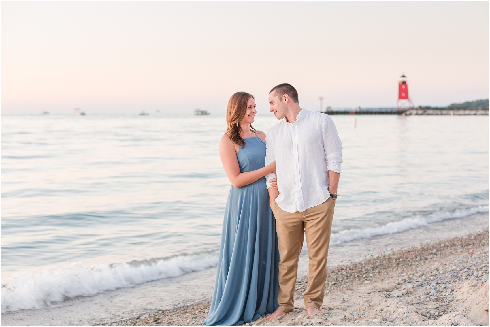 romantic-sunset-engagement-photos-at-michigan-beach-park-in-charlevoix-mi-by-courtney-carolyn-photography_0004.jpg