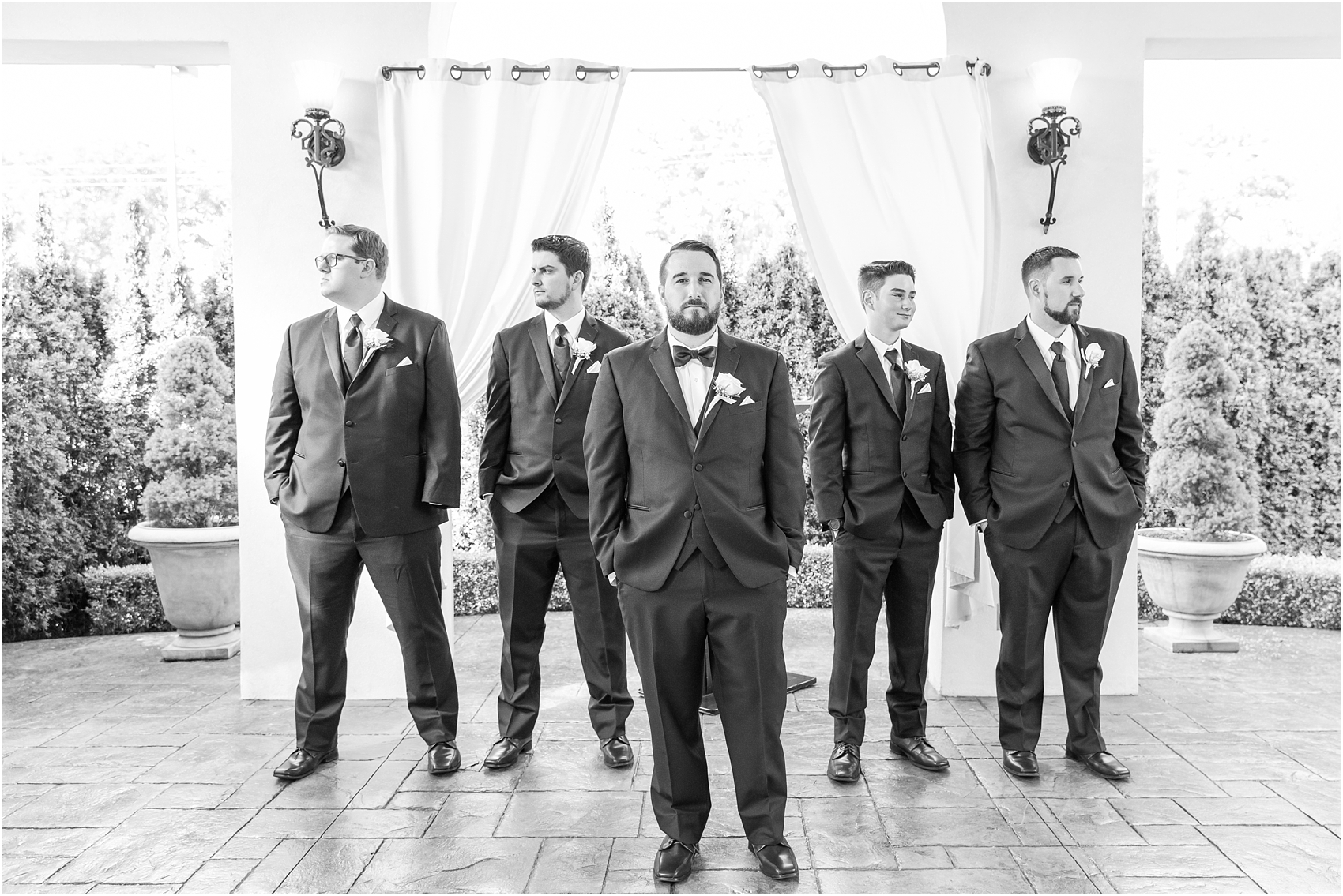 joyful-and-candid-navy-blush-wedding-photos-at-crystal-gardens-in-howell-mi-by-courtney-carolyn-photography_0072.jpg