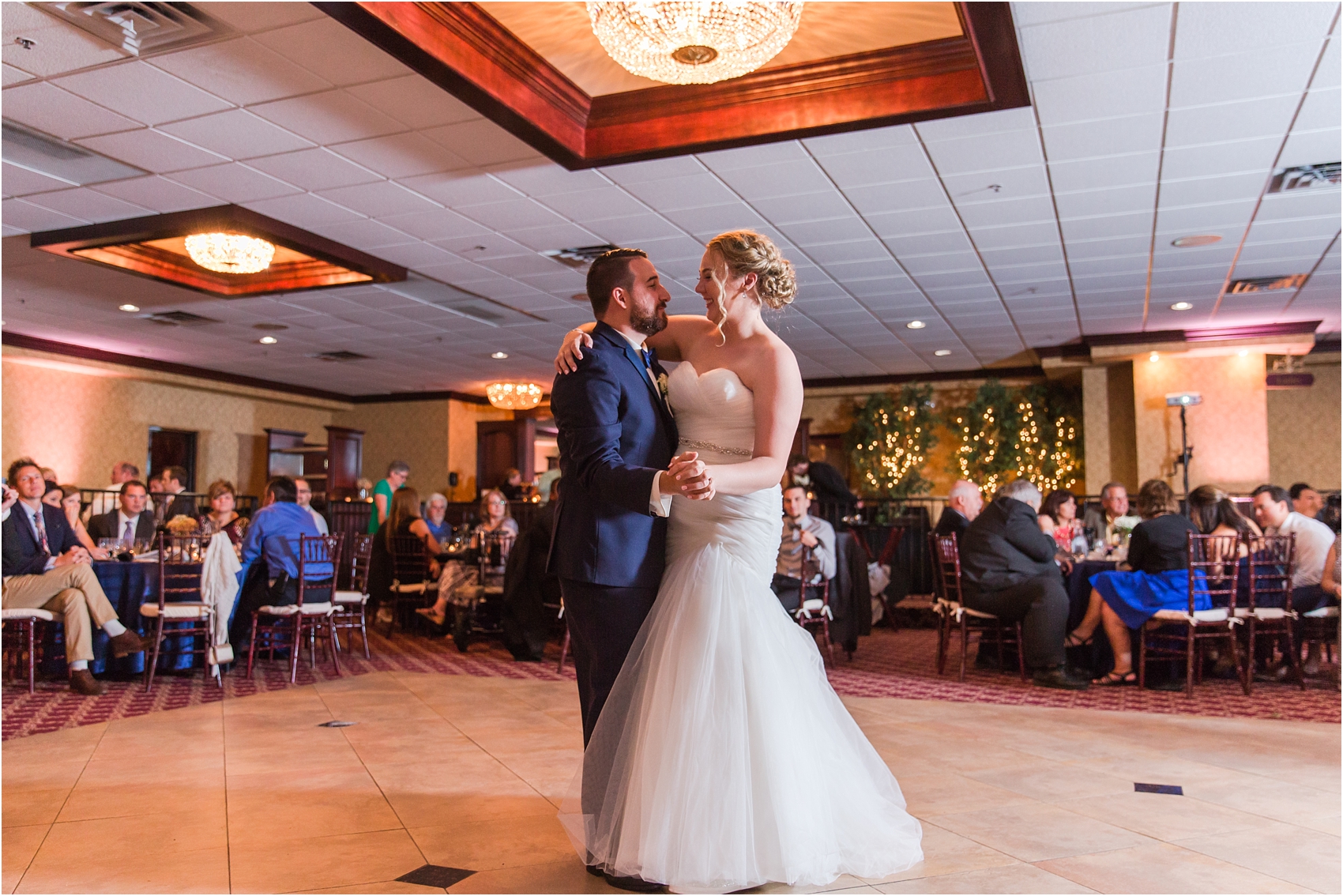 joyful-and-candid-navy-blush-wedding-photos-at-crystal-gardens-in-howell-mi-by-courtney-carolyn-photography_0085.jpg