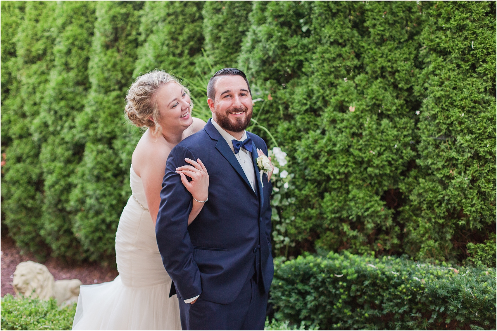 joyful-and-candid-navy-blush-wedding-photos-at-crystal-gardens-in-howell-mi-by-courtney-carolyn-photography_0102.jpg