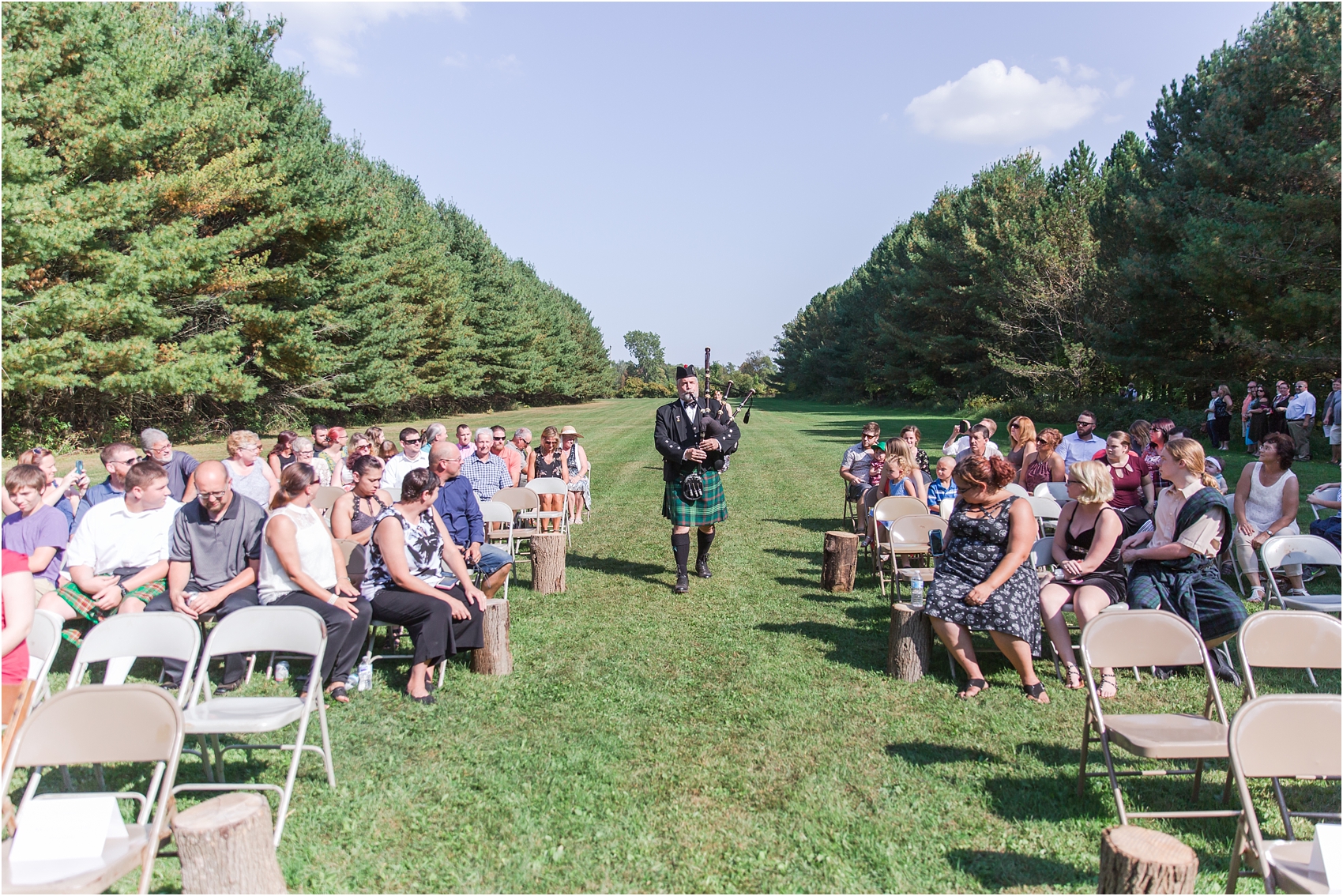 scottish-inspired-wedding-photos-in-the-country-in-port-sanilac-michigan-by-courtney-carolyn-photography_0014.jpg