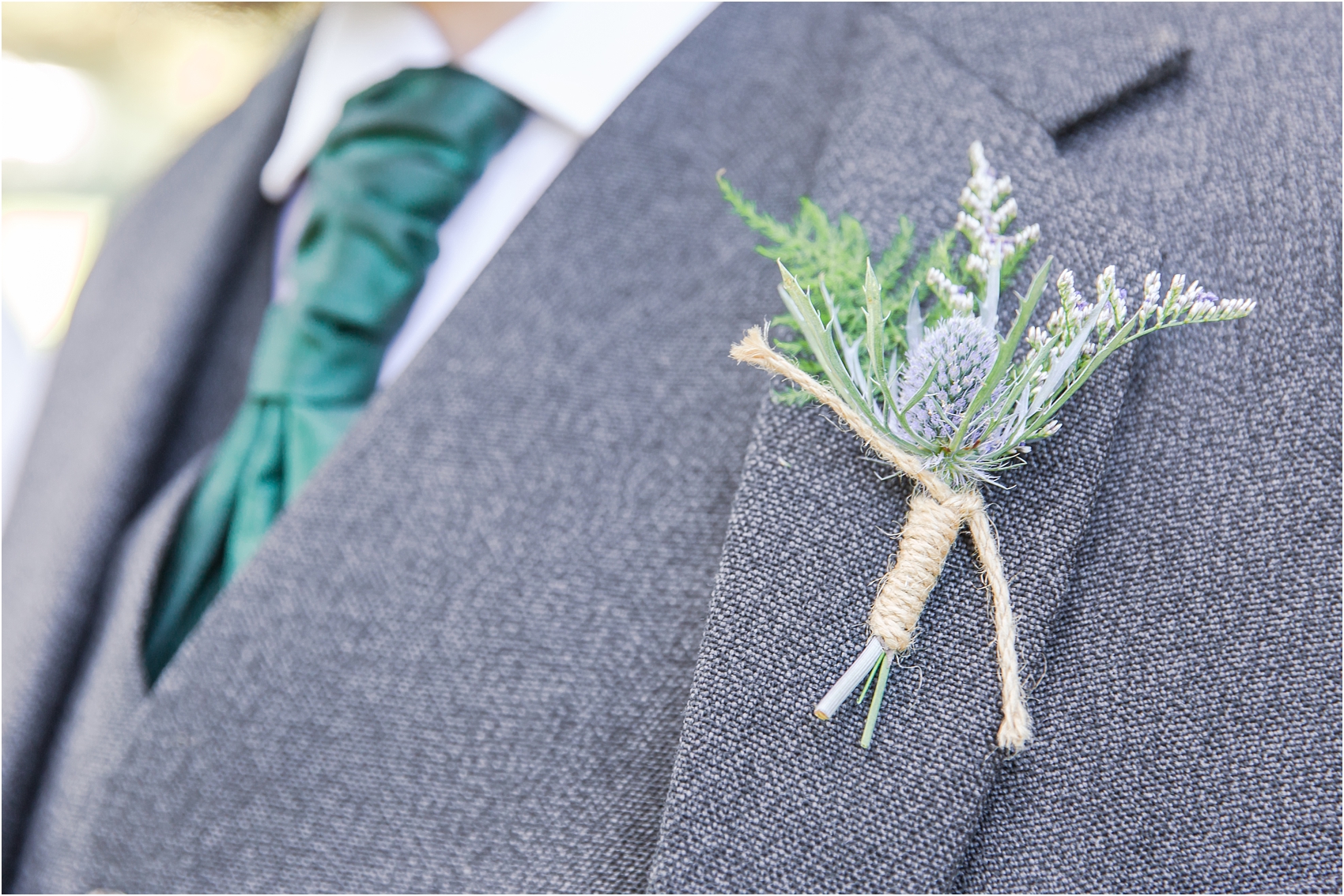 scottish-inspired-wedding-photos-in-the-country-in-port-sanilac-michigan-by-courtney-carolyn-photography_0028.jpg