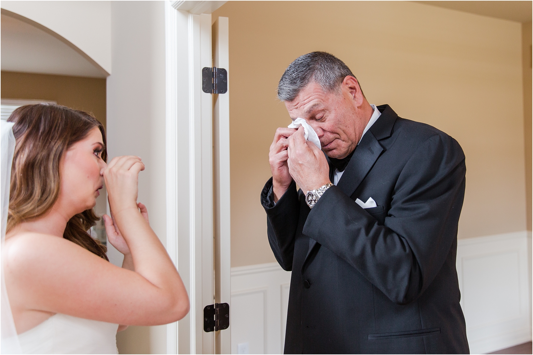 father-and-bride-share-emotional-first-look-on-wedding-day-photos-in-detroit-michigan-by-courtney-carolyn-photography_0019.jpg
