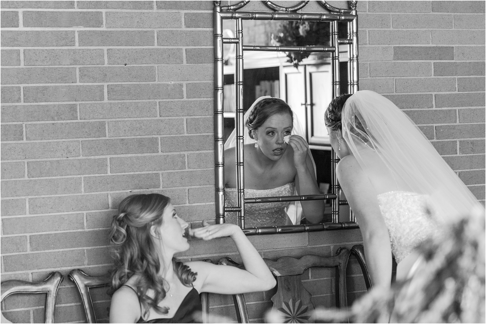father-and-bride-share-emotional-first-look-on-wedding-day-photos-in-detroit-michigan-by-courtney-carolyn-photography_0032.jpg