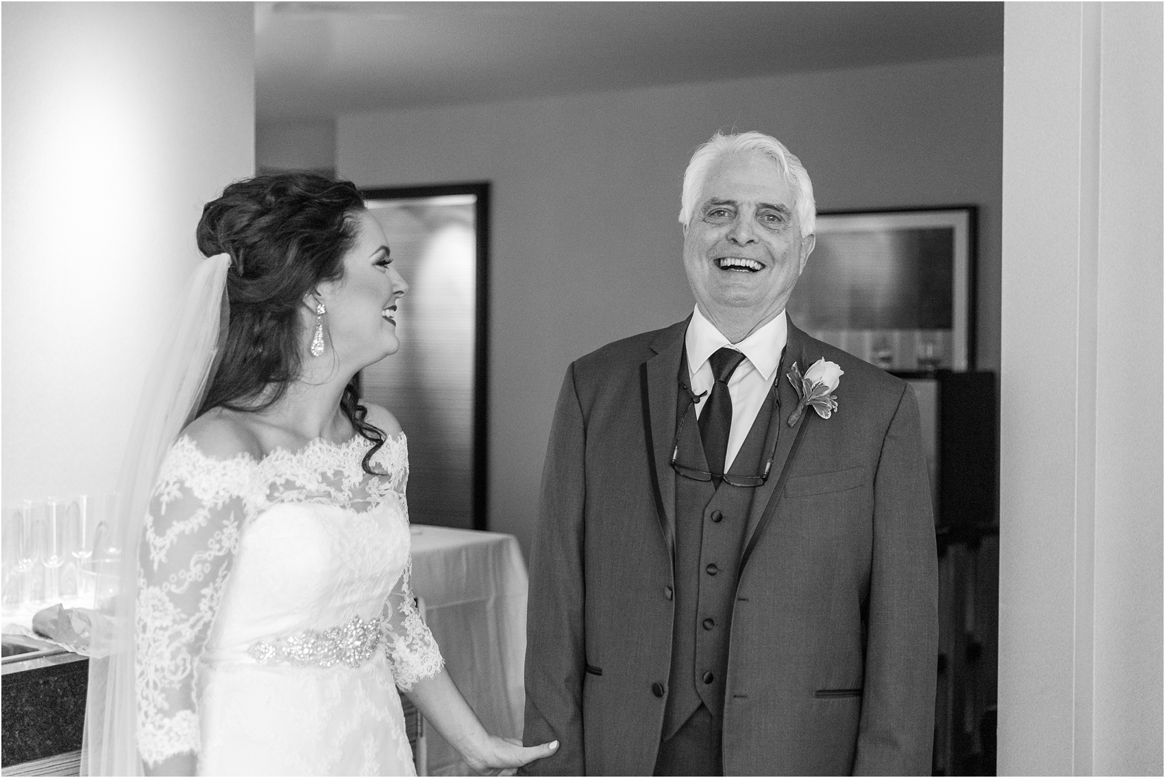 father-and-bride-share-emotional-first-look-on-wedding-day-photos-in-detroit-michigan-by-courtney-carolyn-photography_0039.jpg