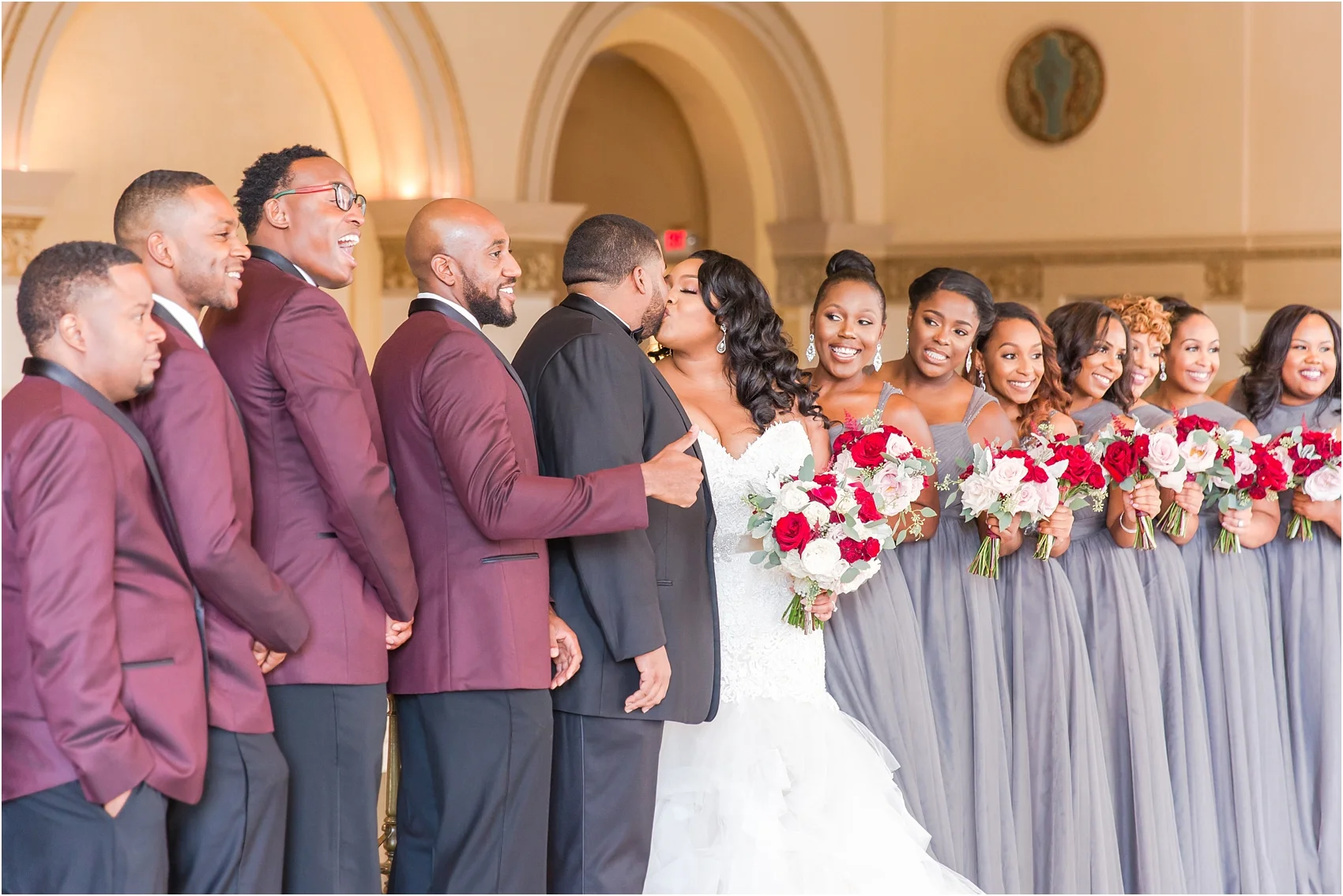 minimalist-and-modern-wedding-photos-at-30-north-saginaw-in-pontiac-michigan-by-courtney-carolyn-photography_0023.jpg