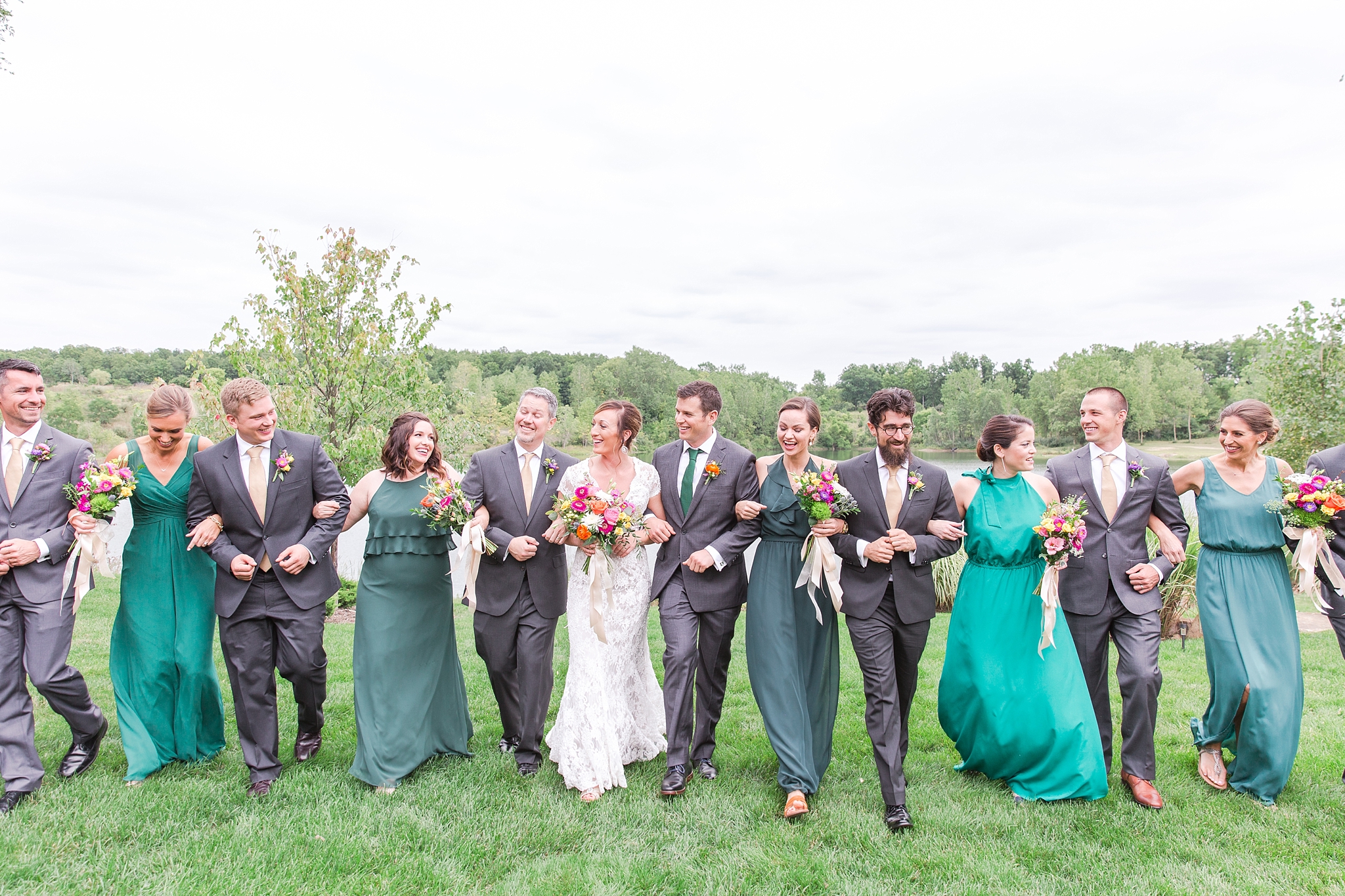 romantic-artful-candid-wedding-photos-in-detroit-lansing-ann-arbor-northern-michigan-and-chicago-by-courtney-carolyn-photography_0025.jpg