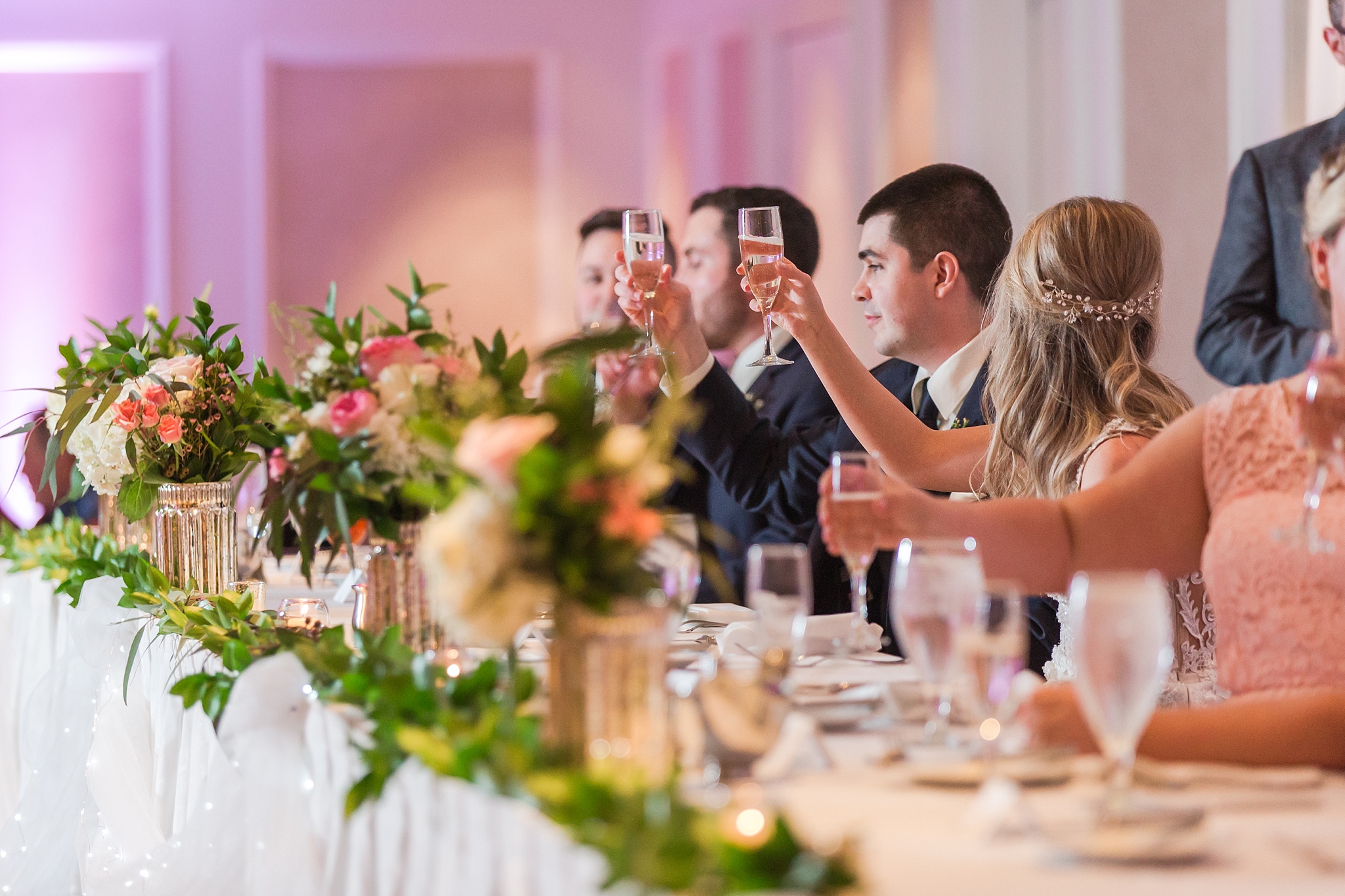 candid-romantic-wedding-photos-at-the-h-hotel-in-midland-michigan-by-courtney-carolyn-photography_0088.jpg