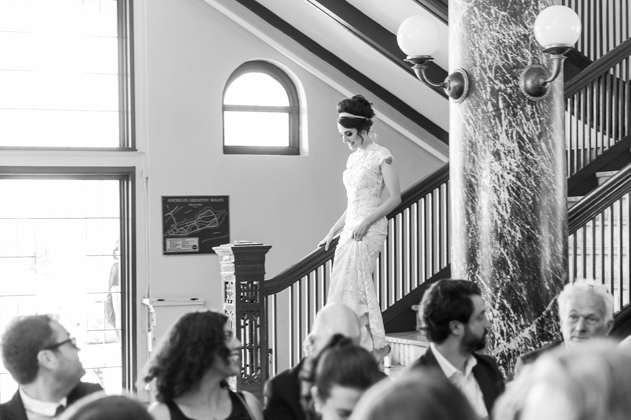 alternative-joyful-wedding-photos-at-the-belle-isle-casino-in-detroit-michigan-by-courtney-carolyn-photography_0033.jpg