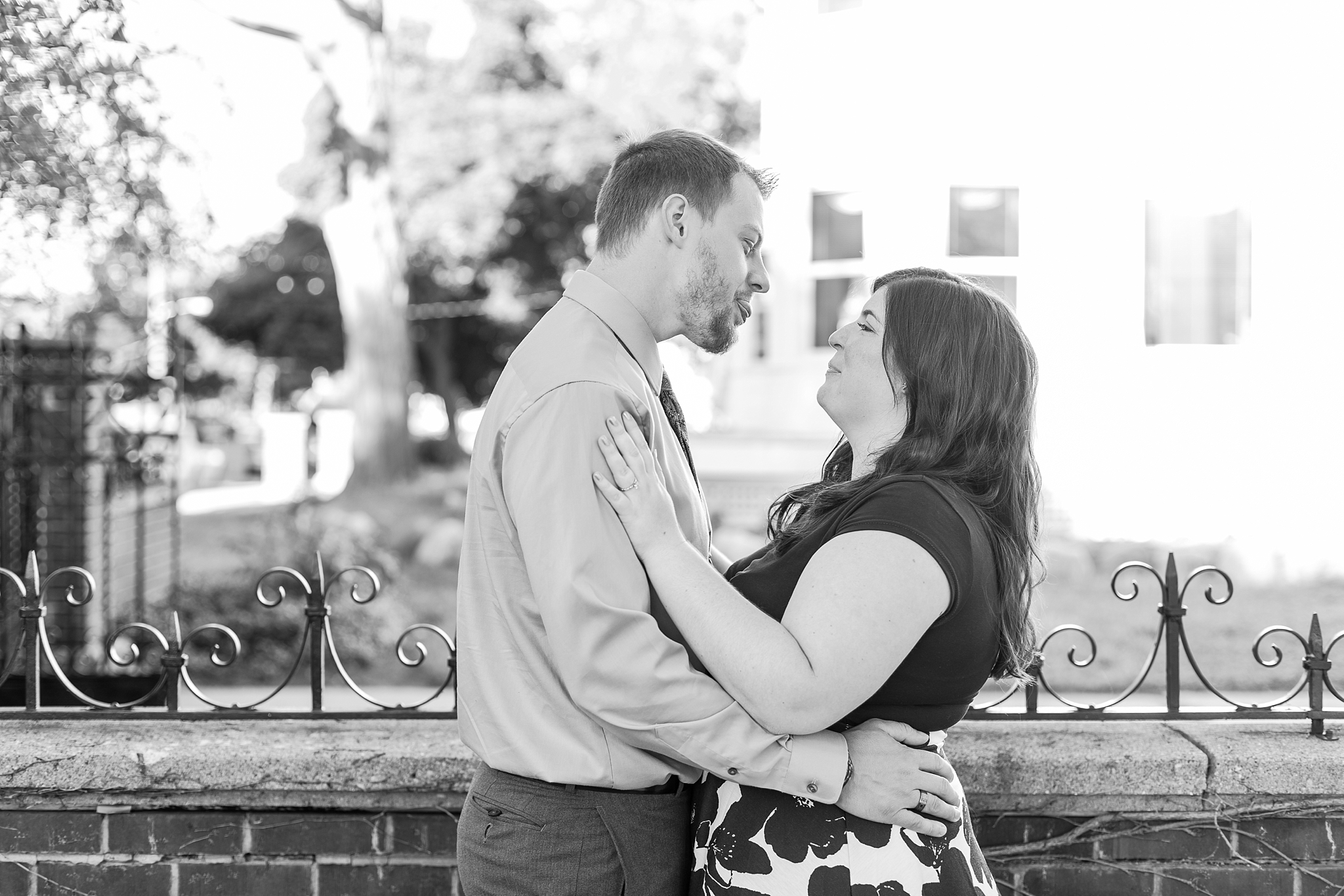 fun-fall-engagement-photos-in-downtown-plymouth-michigan-by-courtney-carolyn-photography_0004.jpg