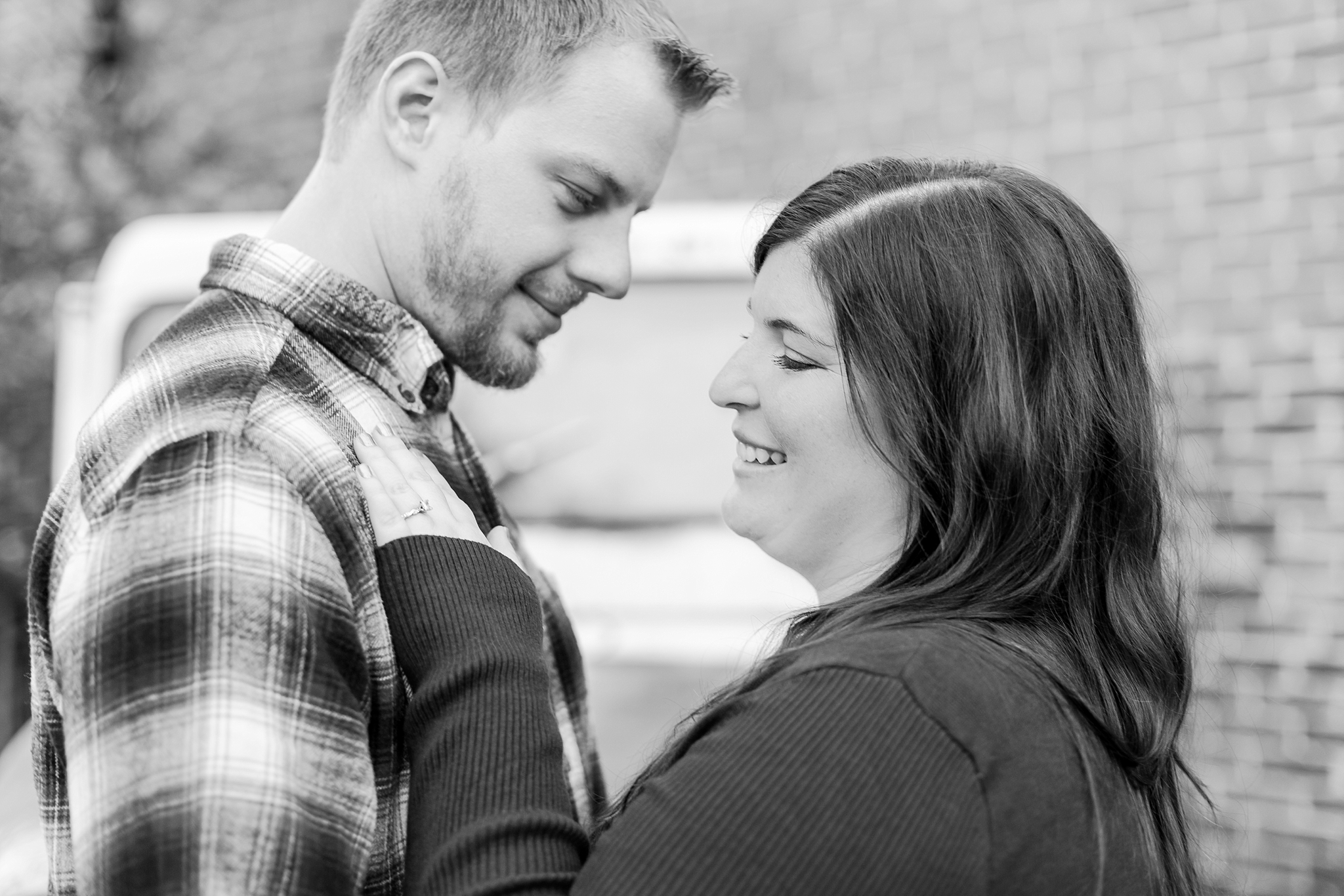 fun-fall-engagement-photos-in-downtown-plymouth-michigan-by-courtney-carolyn-photography_0023.jpg