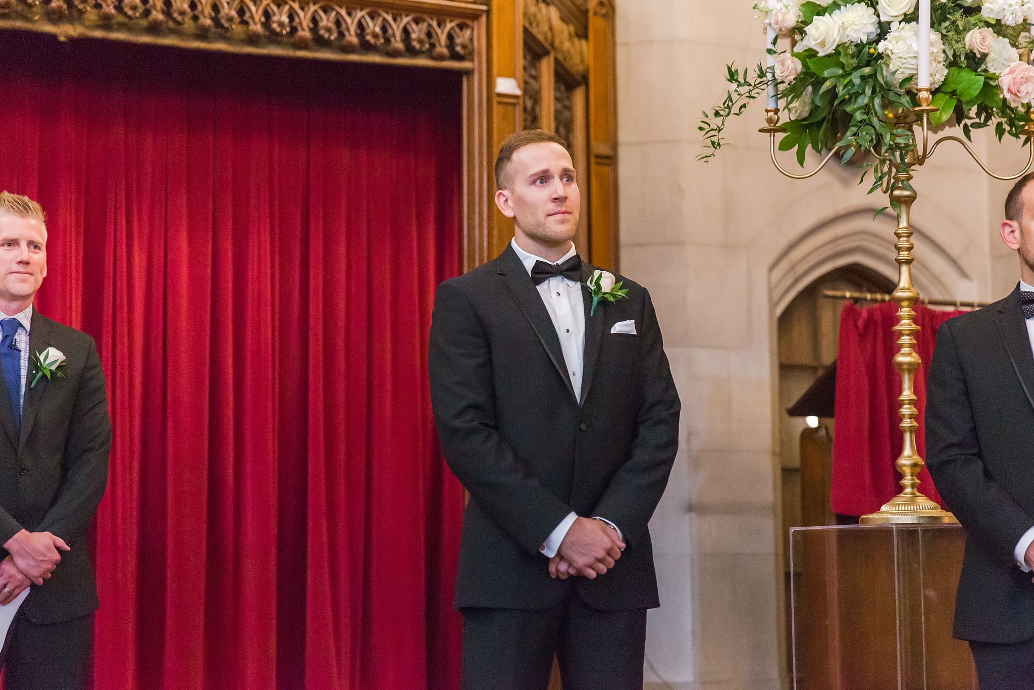 candid-romantic-wedding-photos-at-the-masonic-temple-belle-isle-detroit-institute-of-arts-in-detroit-michigan-by-courtney-carolyn-photography_0070.jpg