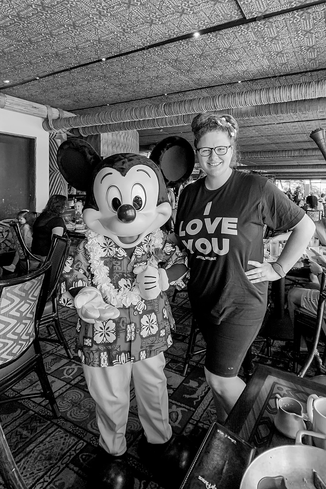 walt-disney-world-honeymoon-tips-and-travel-plans-in-orlando-florida-by-courtney-carolyn-photography_0024.jpg