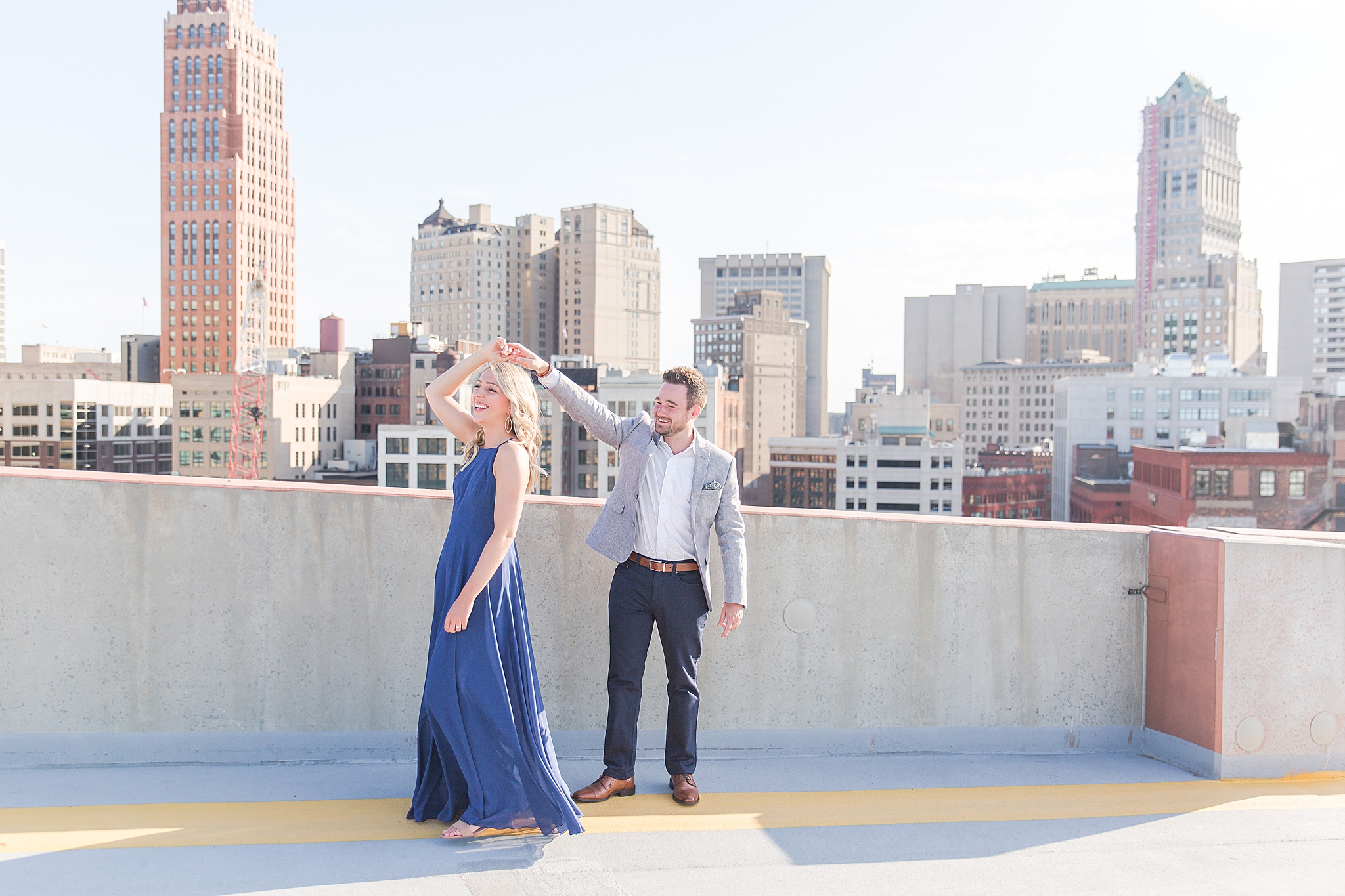 detroit-wedding-photographer-downtown-detroit-belle-isle-engagement-photos-sarah-eric-by-courtney-carolyn-photography_0001.jpg