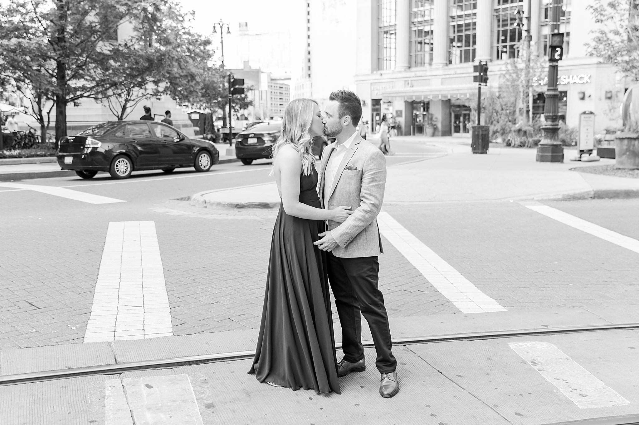 detroit-wedding-photographer-downtown-detroit-belle-isle-engagement-photos-sarah-eric-by-courtney-carolyn-photography_0034.jpg