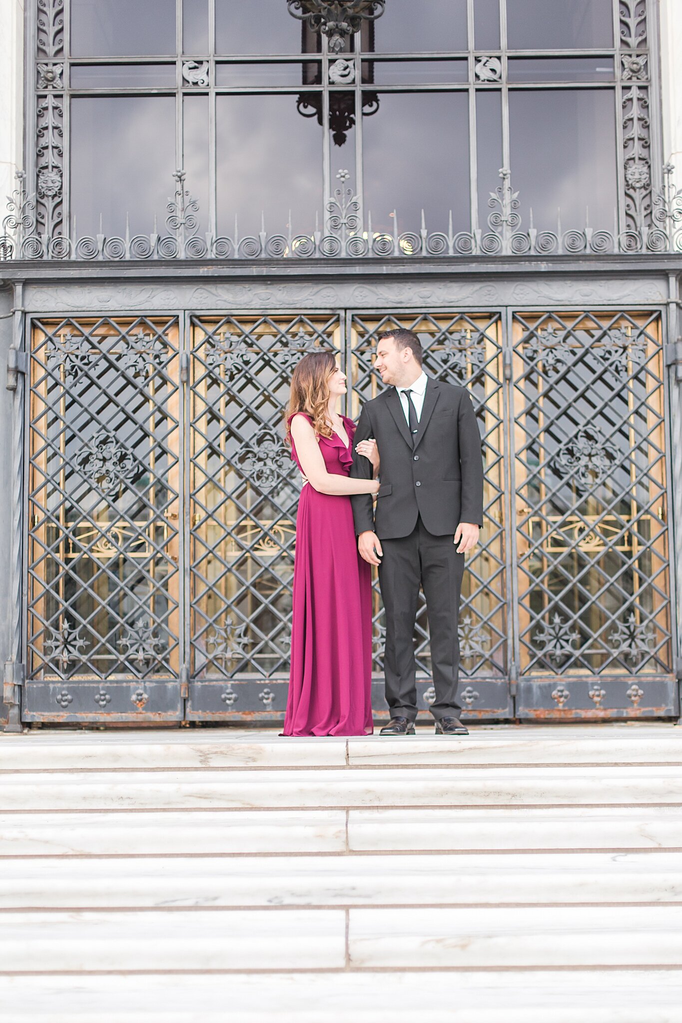 detroit-wedding-photographer-detroit-institute-of-art-engagement-photos-belle-isle-by-courtney-carolyn-photography_0021.jpg