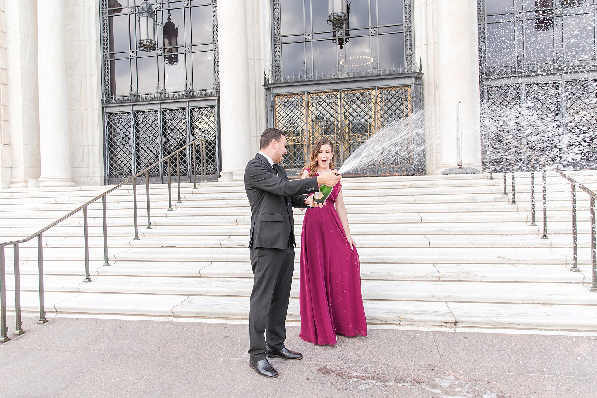 detroit-wedding-photographer-detroit-institute-of-art-engagement-photos-belle-isle-by-courtney-carolyn-photography_0026.jpg