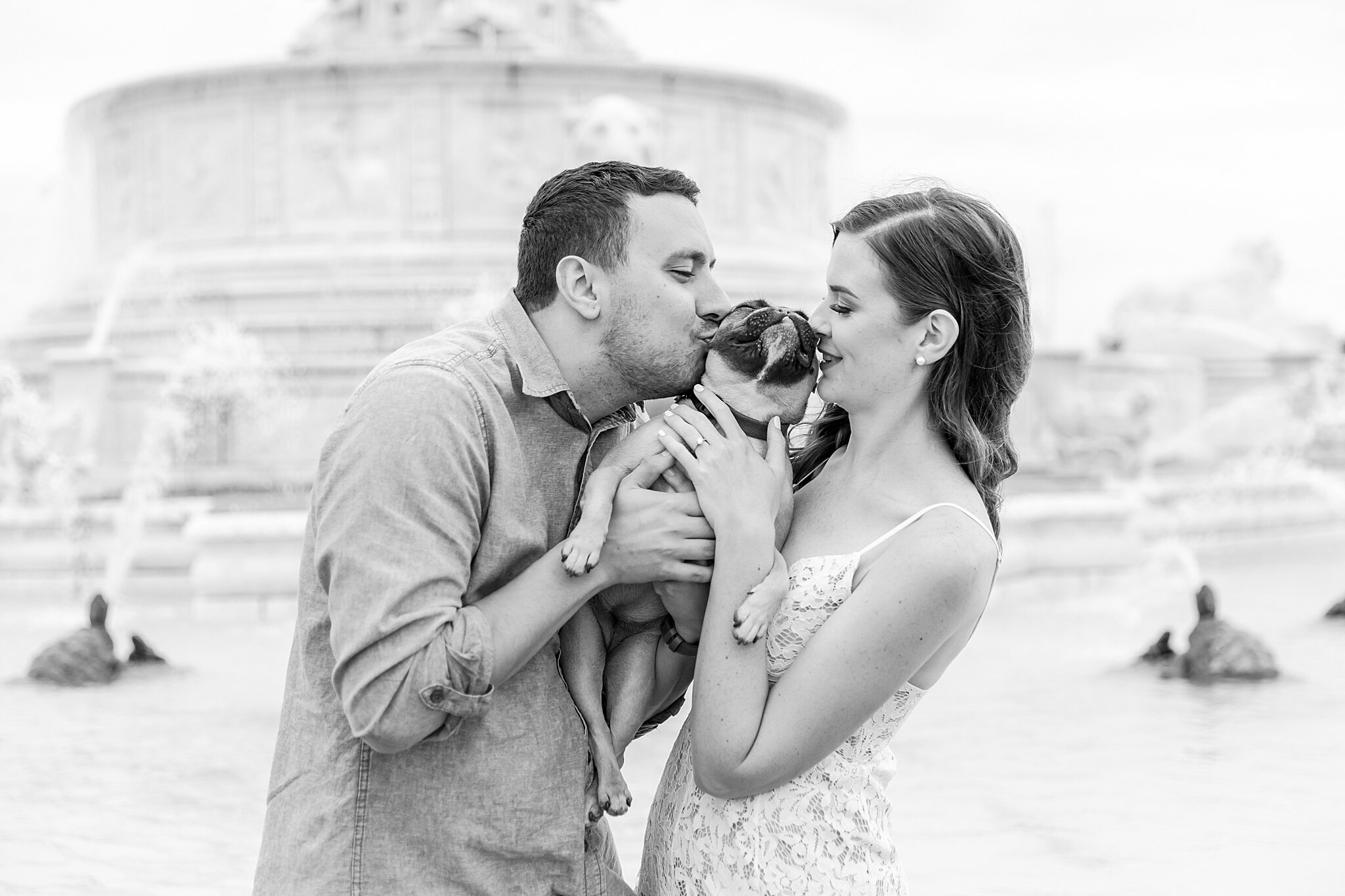 detroit-wedding-photographer-detroit-institute-of-art-engagement-photos-belle-isle-by-courtney-carolyn-photography_0054.jpg