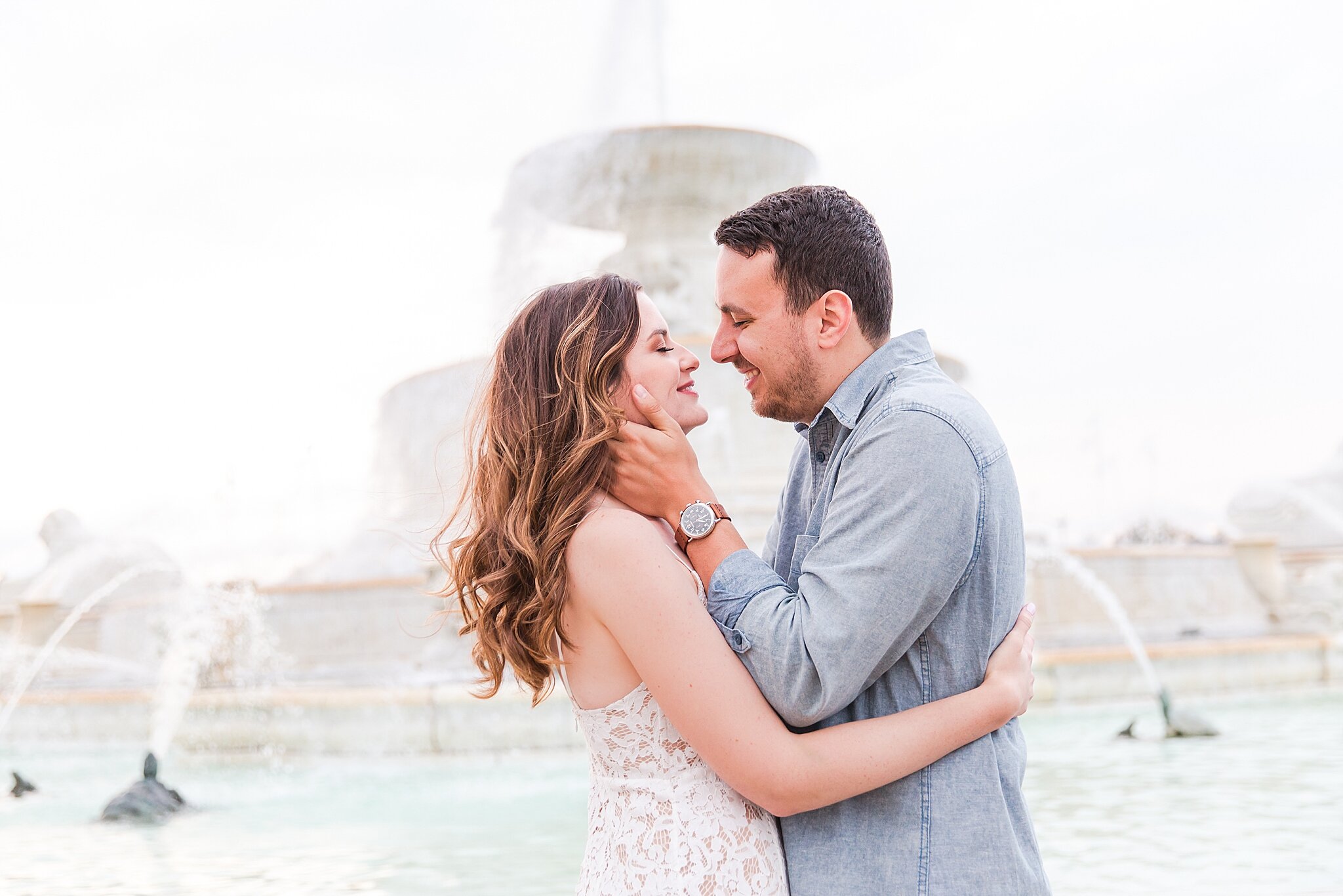 detroit-wedding-photographer-detroit-institute-of-art-engagement-photos-belle-isle-by-courtney-carolyn-photography_0070.jpg