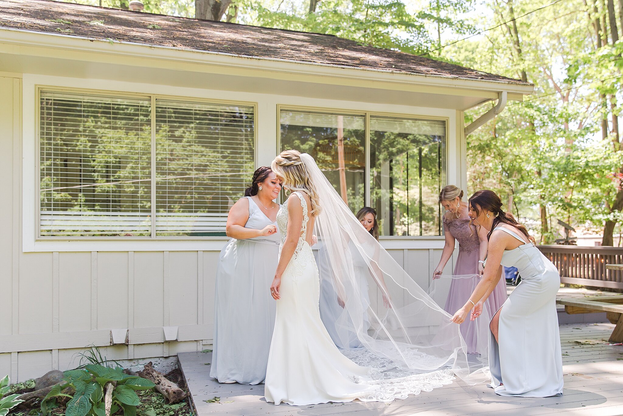 detroit-wedding-photographer-destination-beach-wedding-photos-at-boatwerks-in-holland-mi-by-courtney-carolyn-photography_0012.jpg