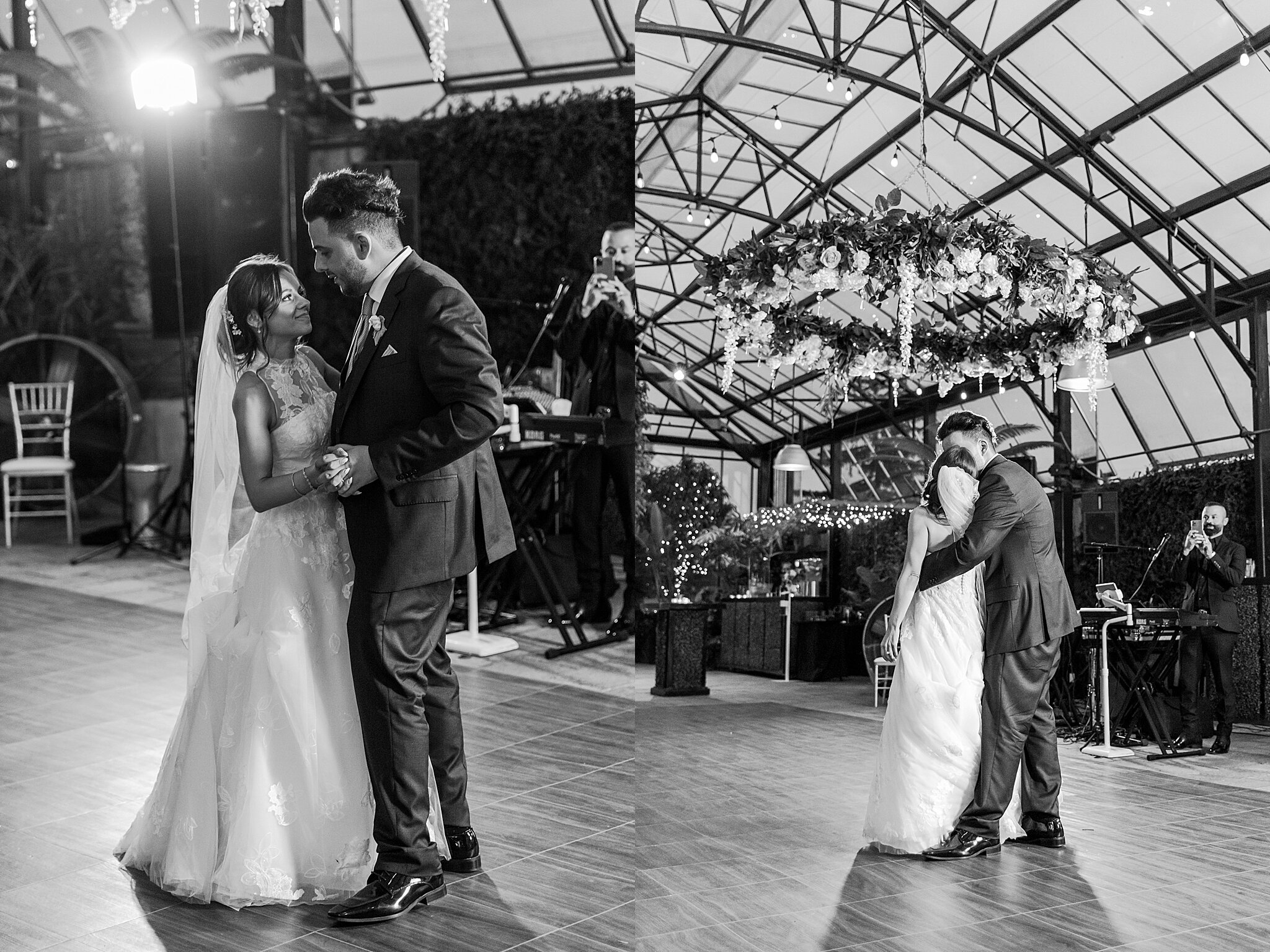 detroit-wedding-photographer-classic-wedding-photos-at-planterra-conservatory-in-bloomfield-hills-mi-by-courtney-carolyn-photography_0077.jpg
