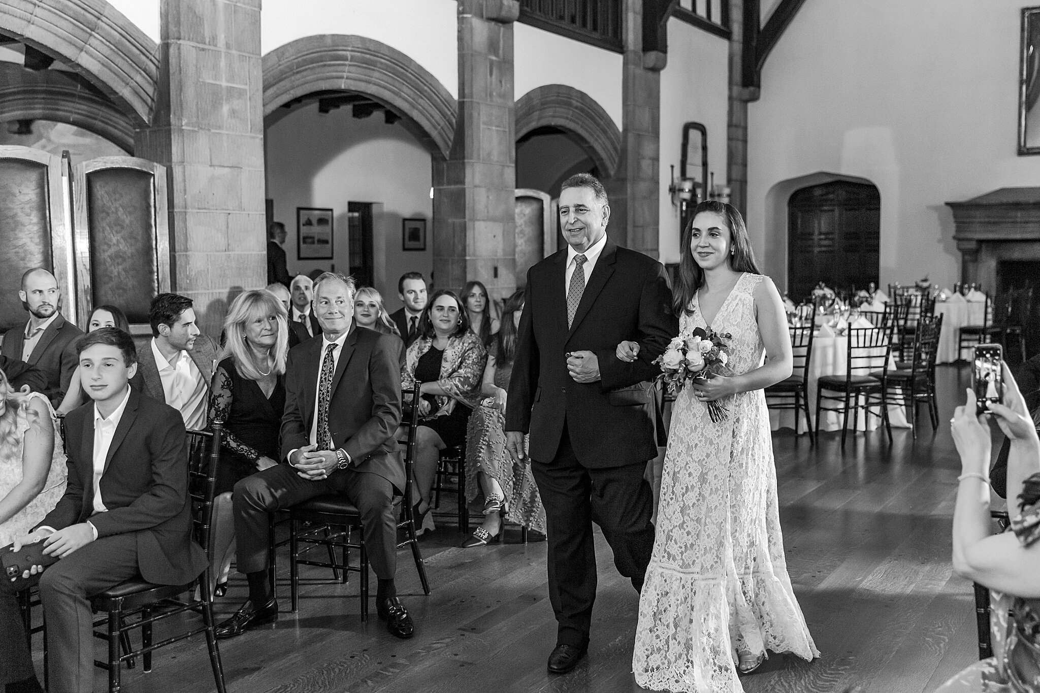detroit-wedding-photographer-romantic-tiny-wedding-photos-at-country-club-of-detroit-in-grosse-pointe-farms-mi-by-courtney-carolyn-photography_0018.jpg