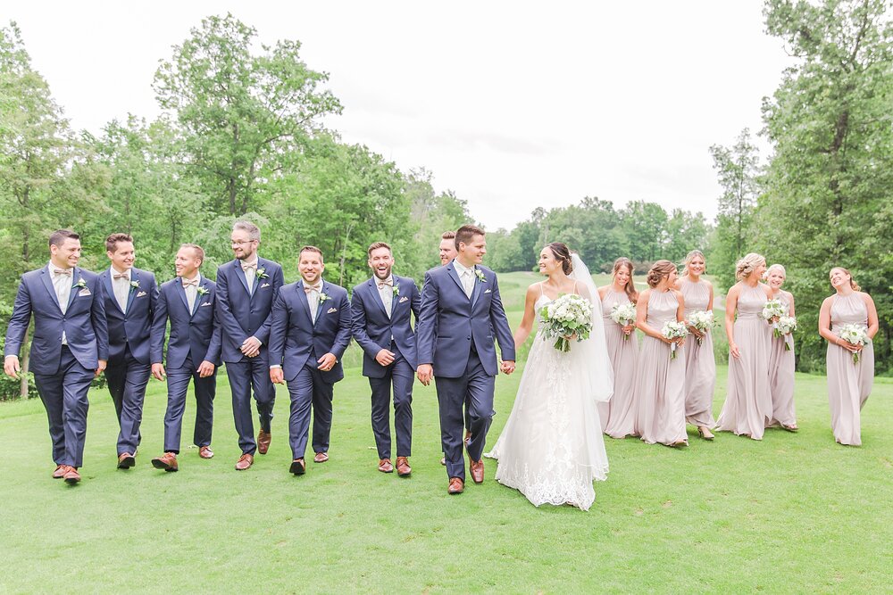 detroit-wedding-photographer-classic-wedding-photos-at-twin-oaks-golf-club-in-oakland-mi-by-courtney-carolyn-photography_0047.jpg