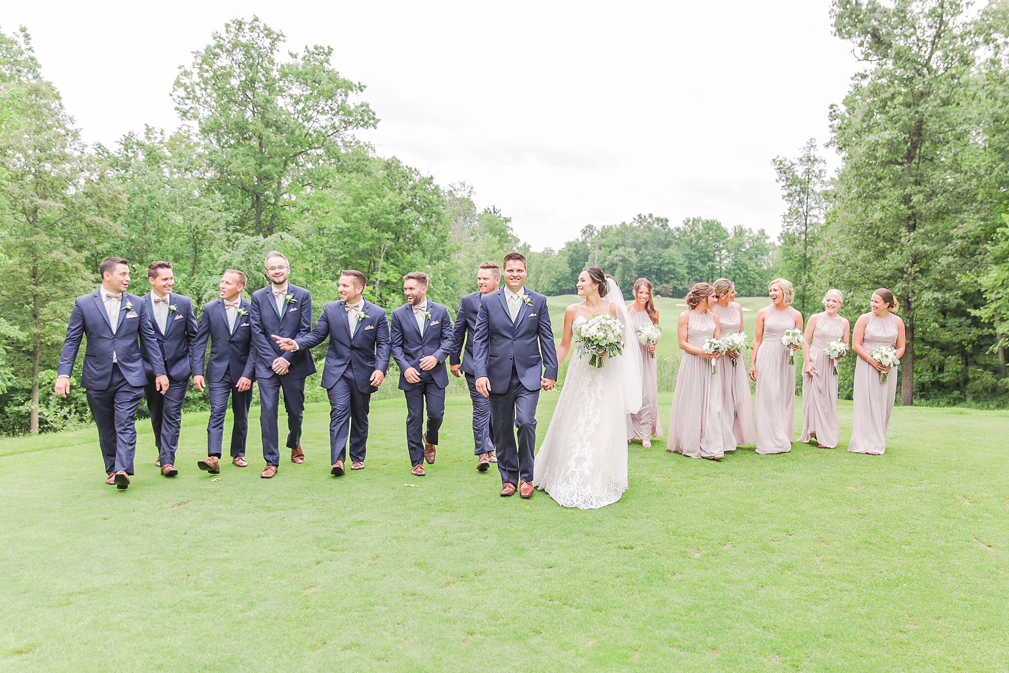 detroit-wedding-photographer-classic-wedding-photos-at-twin-oaks-golf-club-in-oakland-mi-by-courtney-carolyn-photography_0054.jpg