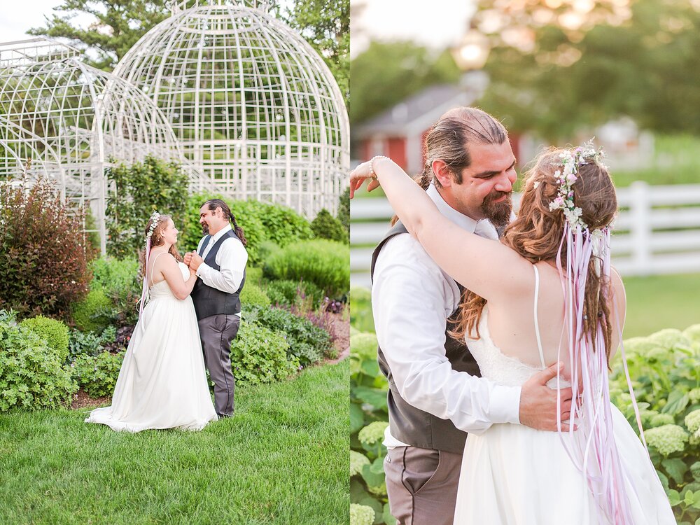 detroit-wedding-photographer-english-garden-inspired-wedding-photos-at-taylor-conservatory-and-botanical-gardens-in-taylor-mi-by-courtney-carolyn-photography_0097.jpg