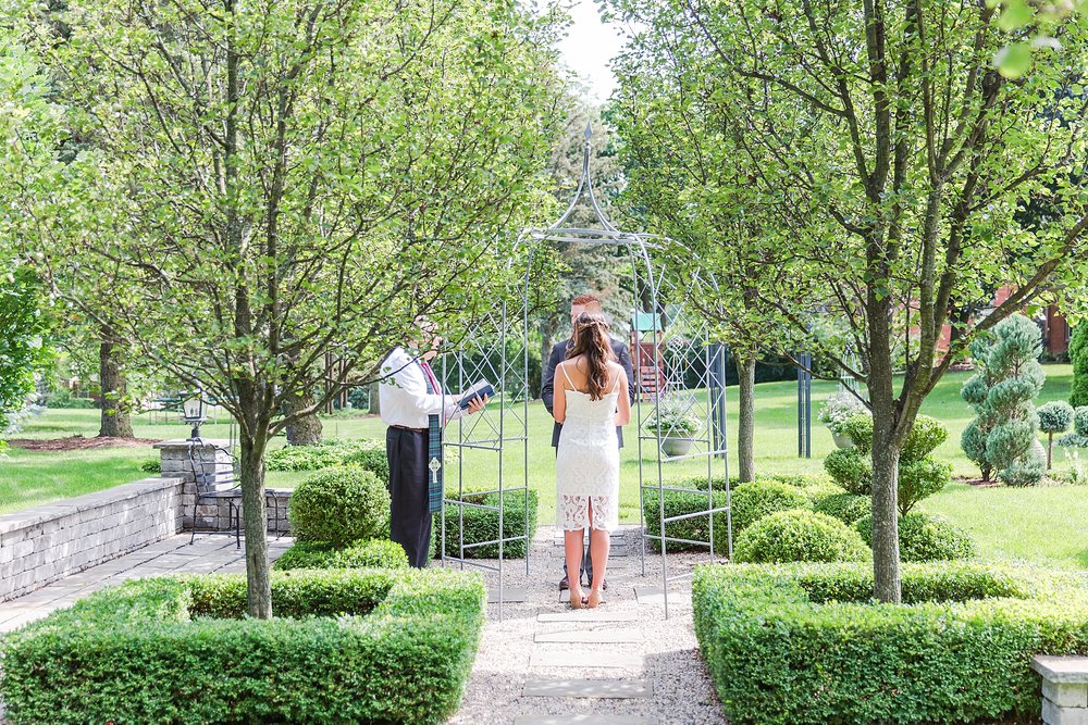 detroit-wedding-photographer-garden-elopement-photos-at-private-estate-in-bloomfield-hills-mi-by-courtney-carolyn-photography_0023.jpg