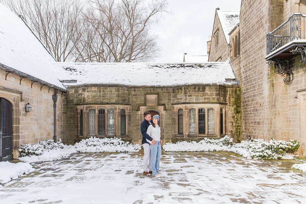 detroit-wedding-photographer-winter-engagement-photos-at-edsel-and-eleanor-ford-house-in-grosse-pointe-mi-by-courtney-carolyn-photography_0016.jpg