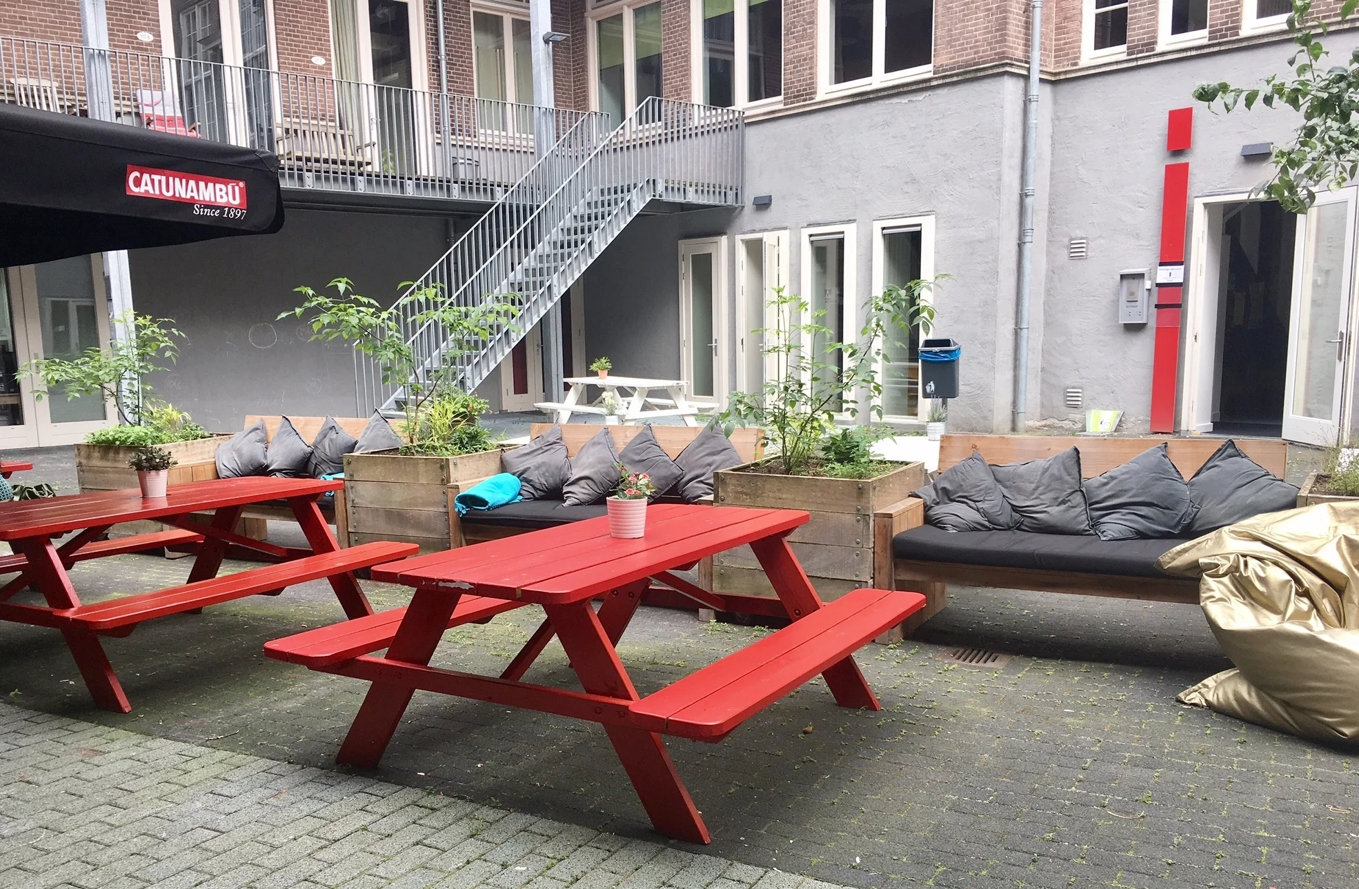 plein.jpg