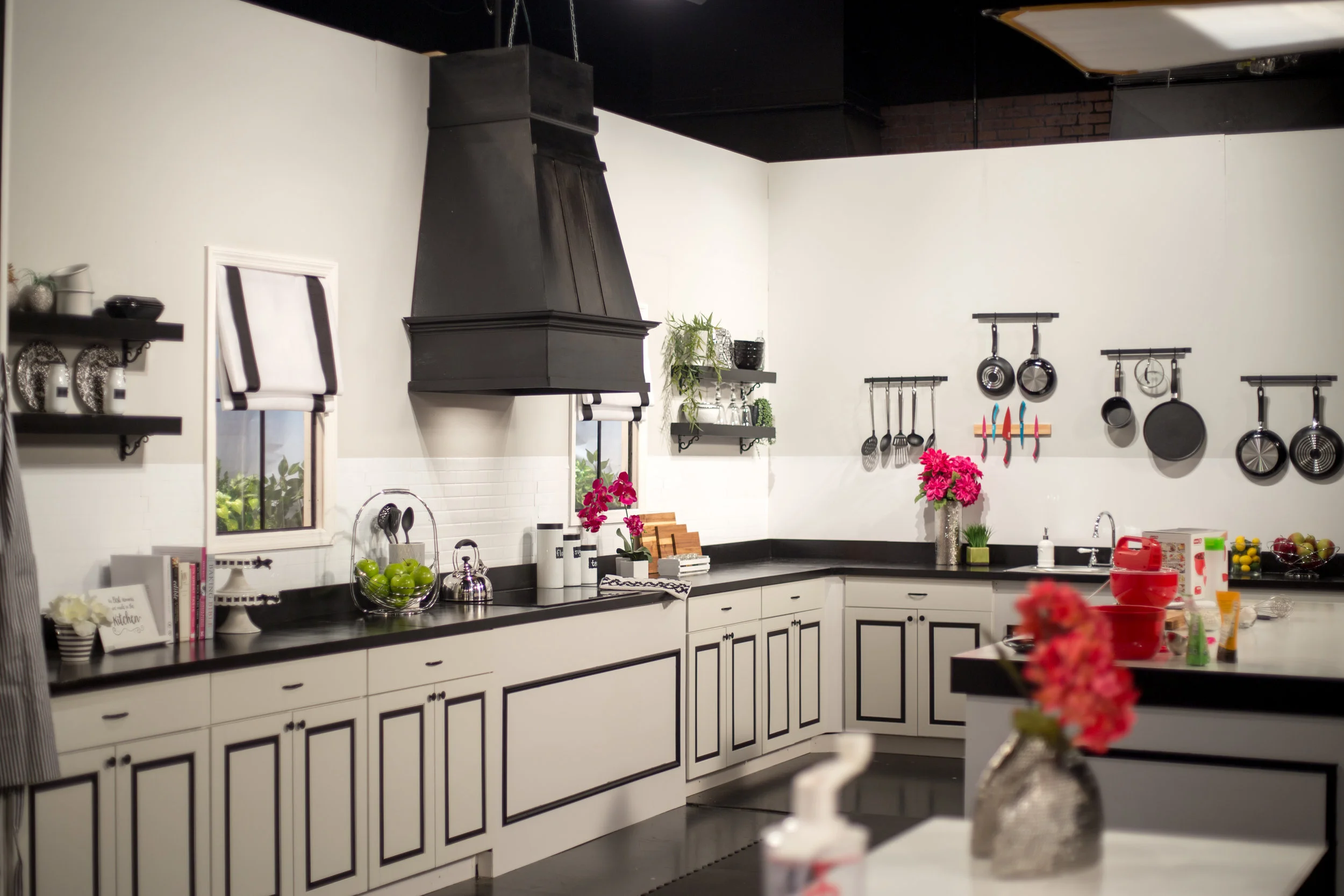 Kitchen 2.jpg