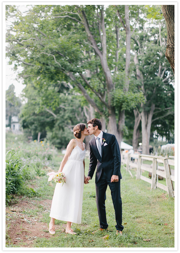 Custom cotton and lace wedding dress with inseam pockets, deep v back, for the super sweet Erin of Reading My Tea Leaves . Photos from 100layercake.com , by Alice Gao.