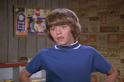 Mike Lookinland as youngest son, Bobby. Had more dream sequences than anybody else.