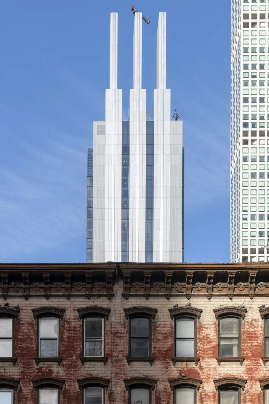 2084NY220202_06 425 Park Avenue_3.jpg