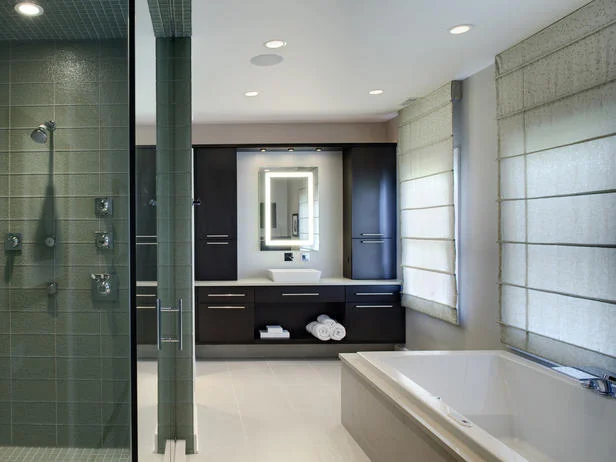 my bathroom.jpg