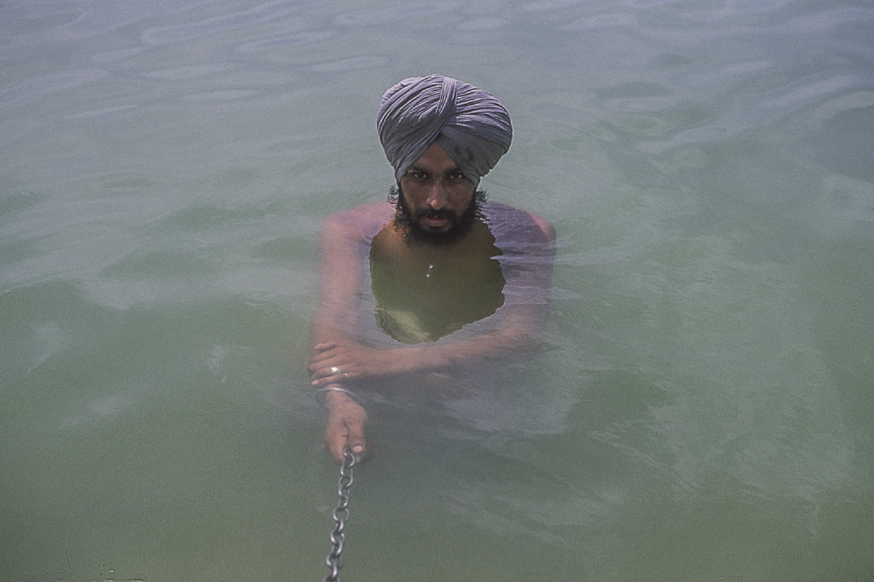 Bathing Sikh