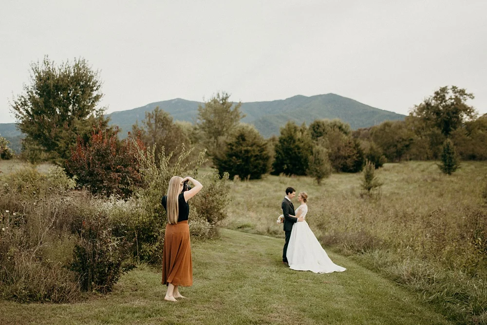 How to Choose the Right Wedding Photographer for YOU in 5 Easy Steps With Photographer Victoria Selman