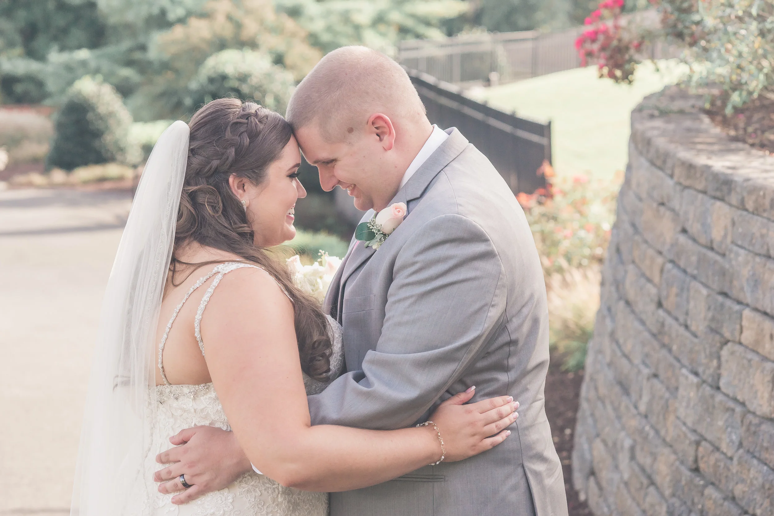 Pretty in Pink! Amber and Jeff's Simple and Sweet Soiree 